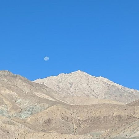 Hotel Royal Gasho Kargil Kültér fotó