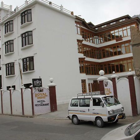 Hotel Royal Gasho Kargil Kültér fotó